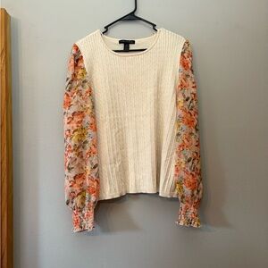 Floral Sleeve Knit Top